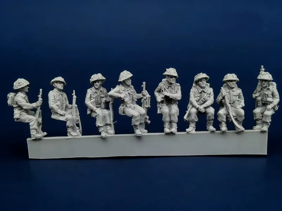 1/72 Scale Diecast Resin Figure Model Kit WWII British Infantry Truck Riders 8 Figures Unpainted