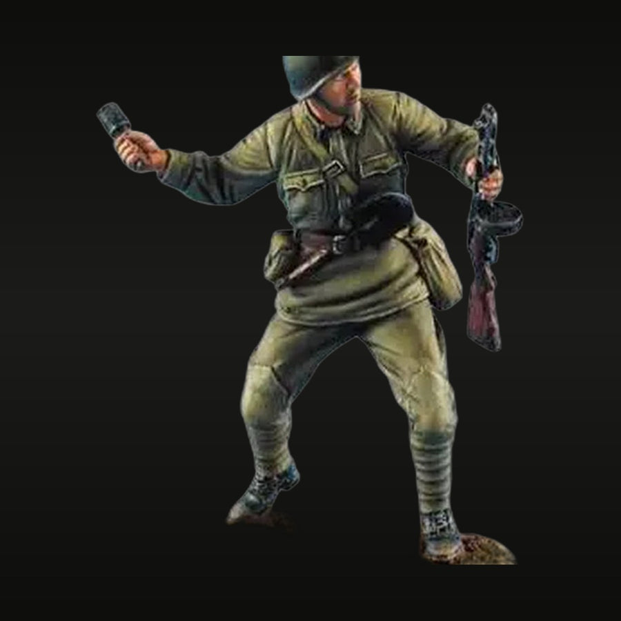 WWII German Grenadier Throwing Grenades with MP40 1/35 Resin Figure Kit - unpainted resin model kit