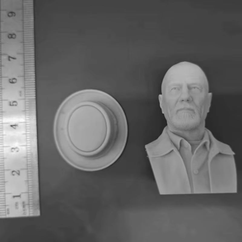 55Mm Height Resin Portrait Assembled Model Kit Old White Miniature Statue Unassembled and Unpainted Free Shipping