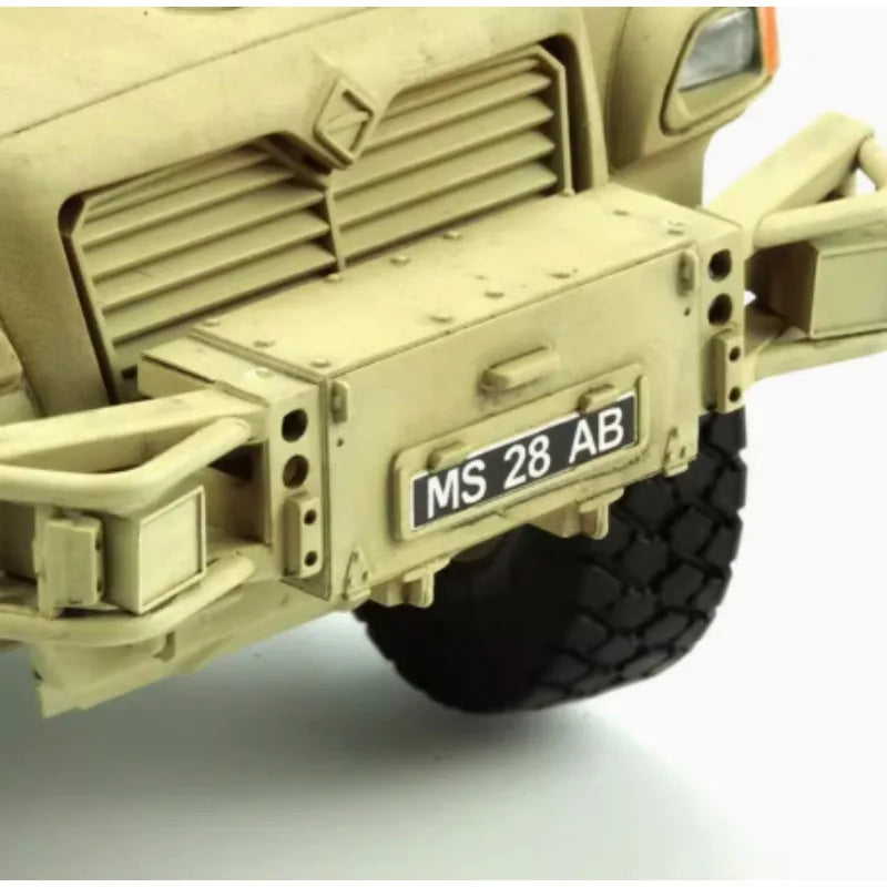 Model VS-009 1/35 British Army Husky Tsv(Tactical Support Vehicle) Superwar Assembly Model Kit
