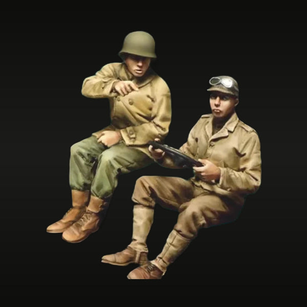 WWII US Army Soldiers Seated & Standing 1/35 Resin Figure Kit
