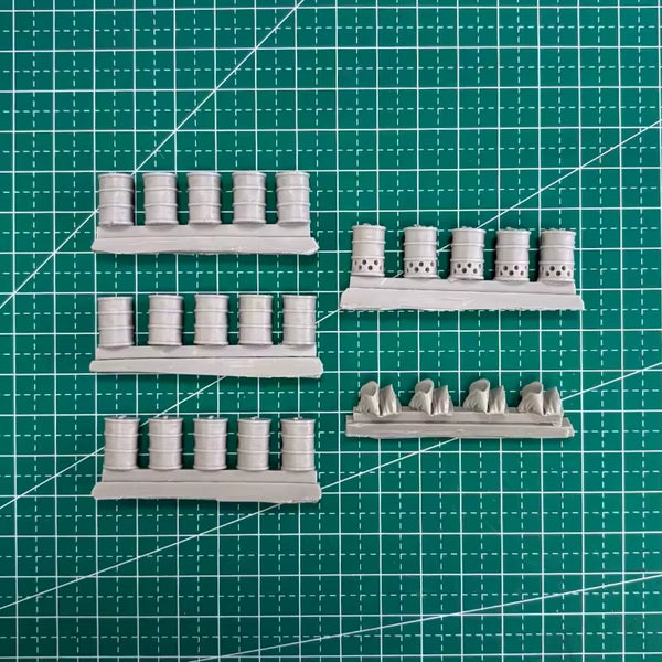 1/72 Scale Diorama Barrels & Crates Resin Accessory Set