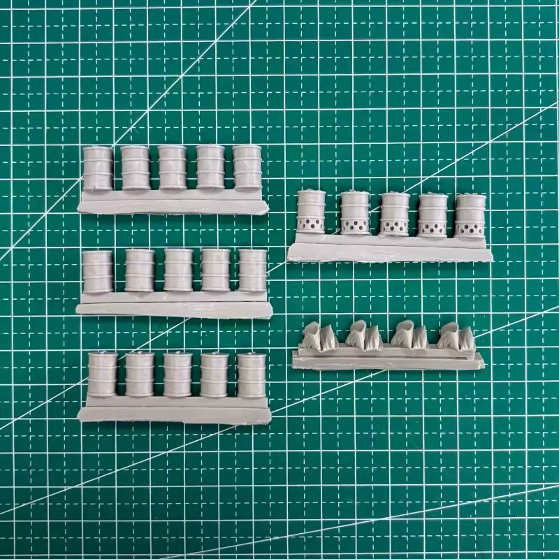 1/72 Scale Diorama Barrels & Crates Resin Accessory Set - unpainted resin model kit