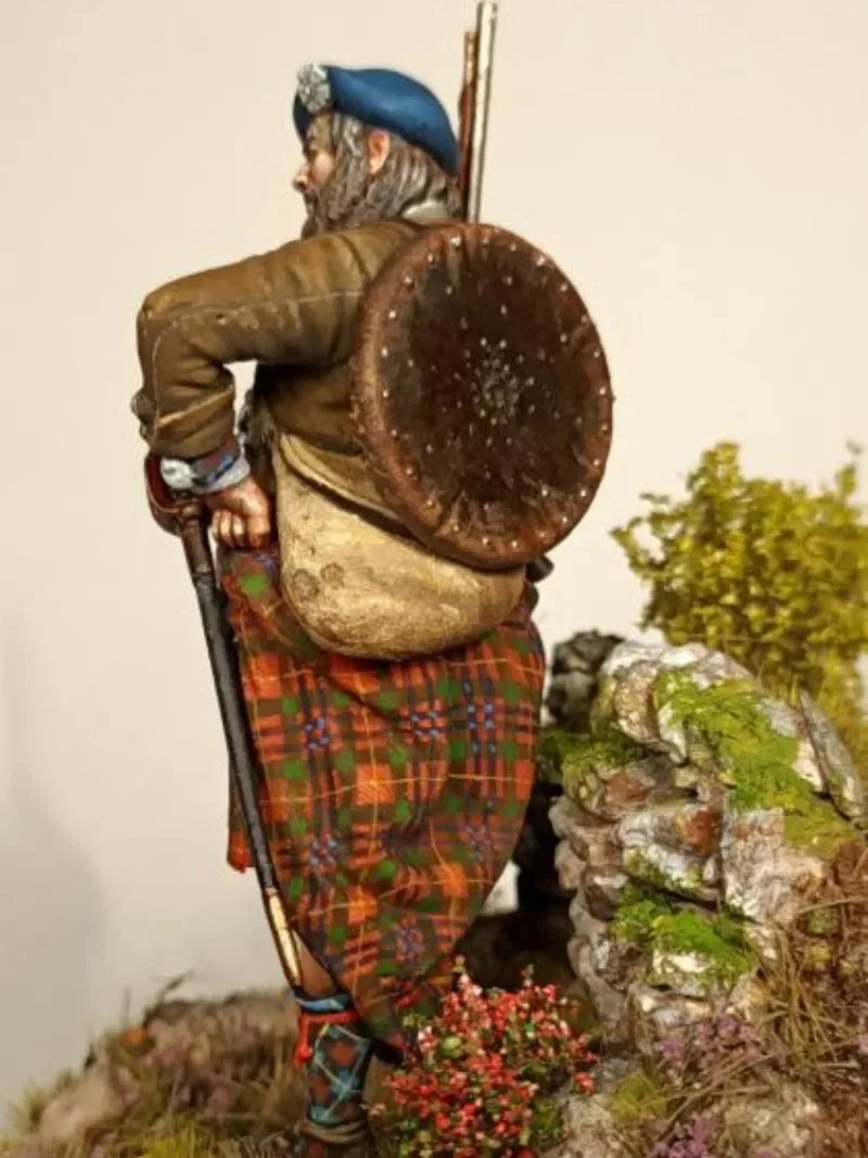 Scottish Jacobite Highlander with Musket 75mm Resin Figure Kit - resin model view 3