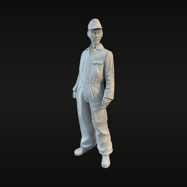 Modern Mechanical Engineer in Coveralls 1/20 Resin Figure Kit