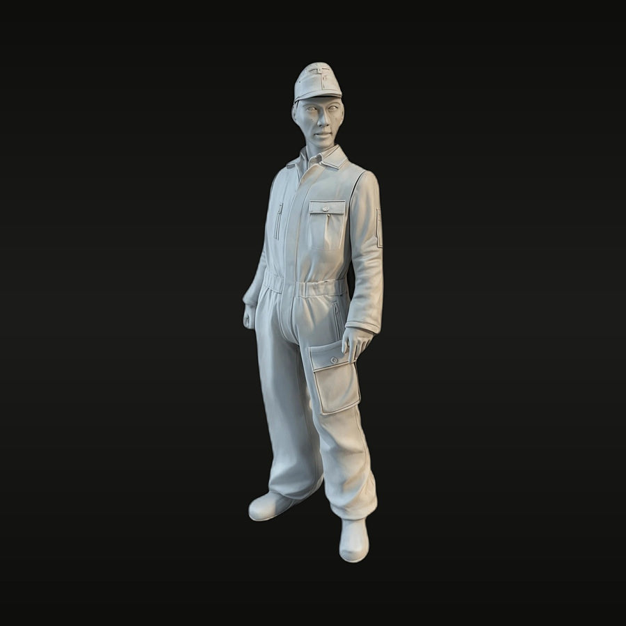 Modern Mechanical Engineer in Coveralls 1/20 Resin Figure Kit - unpainted resin model kit