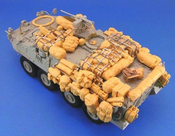 Modern US Army Stryker 8x8 with Stowage 1/35 Resin Vehicle Kit