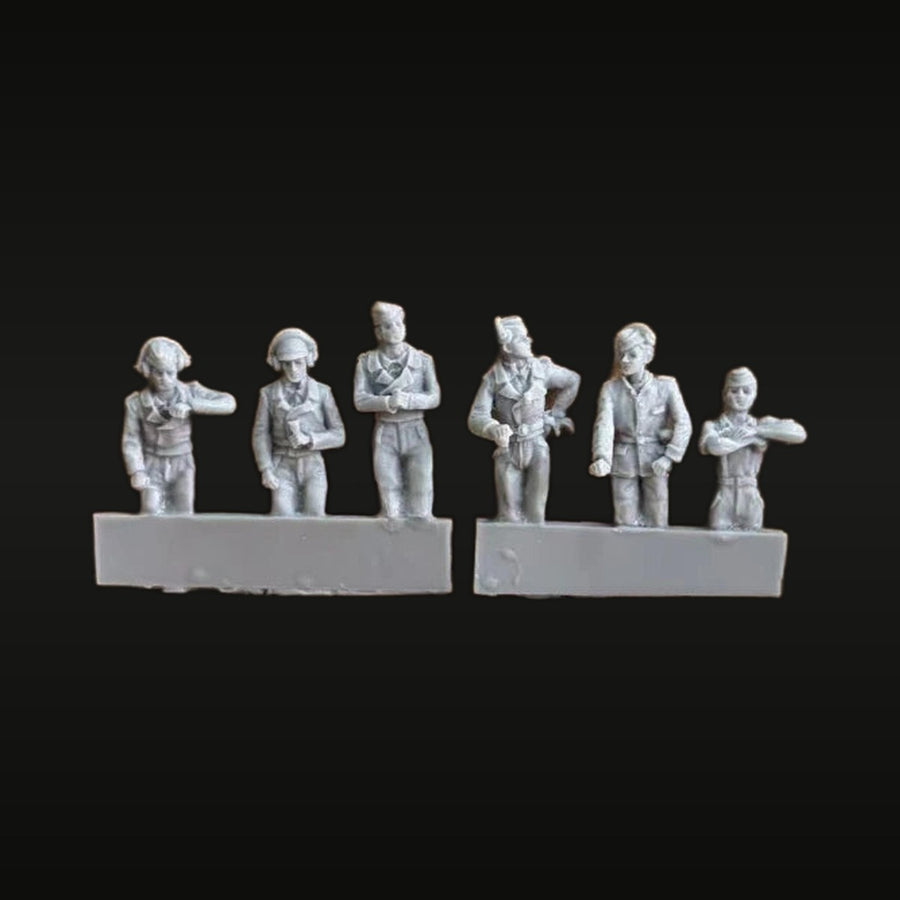 WWII German Infantry 6-Figure Set 1/72 Resin Model Kit - unpainted resin model kit