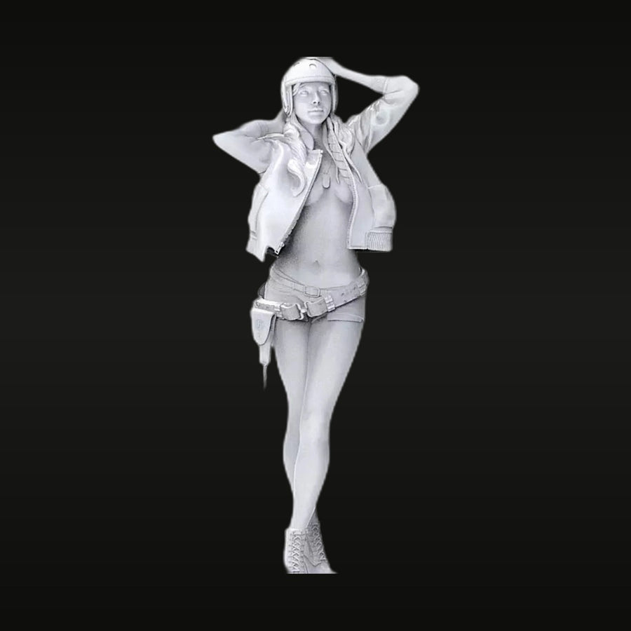 Pinup Female Commando with Tactical Belt 1/35 Resin Figure Kit - unpainted resin model kit