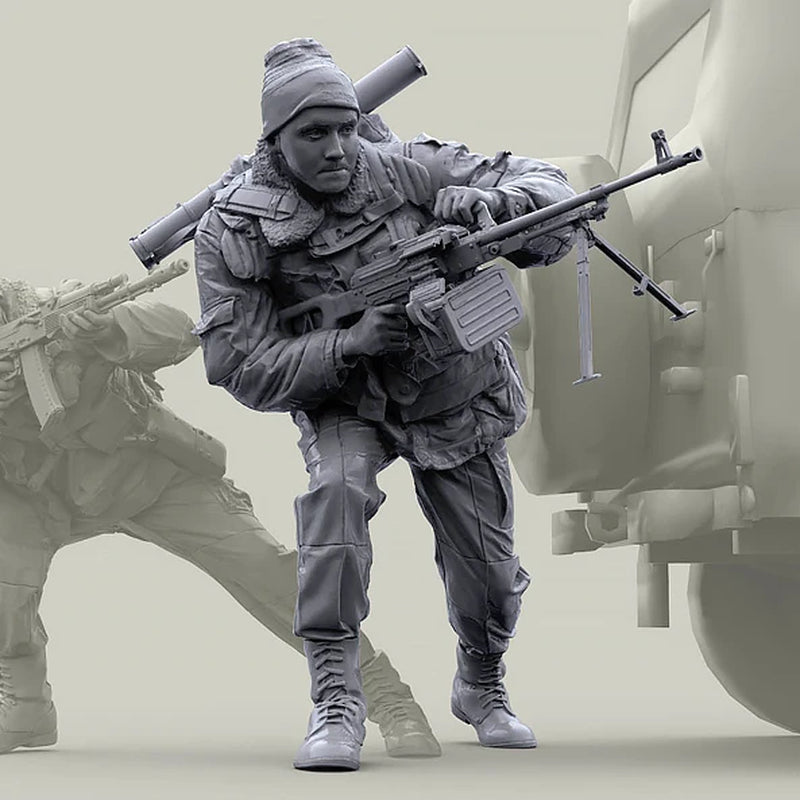 Modern Soviet/Russian Special Forces Operator with AK Rifle and RPG Launcher 1/35 Resin Figure Kit - resin model view 2