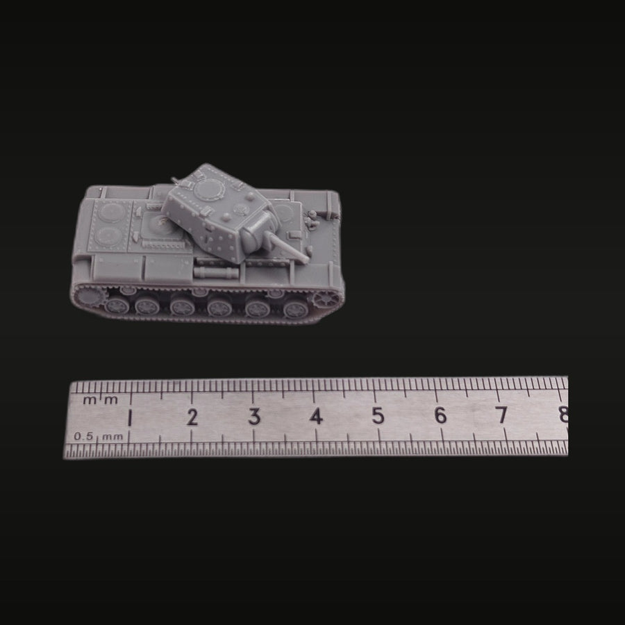 Soviet KV-1E Heavy Tank 1/144 Scale Resin Vehicle Kit - unpainted resin model kit