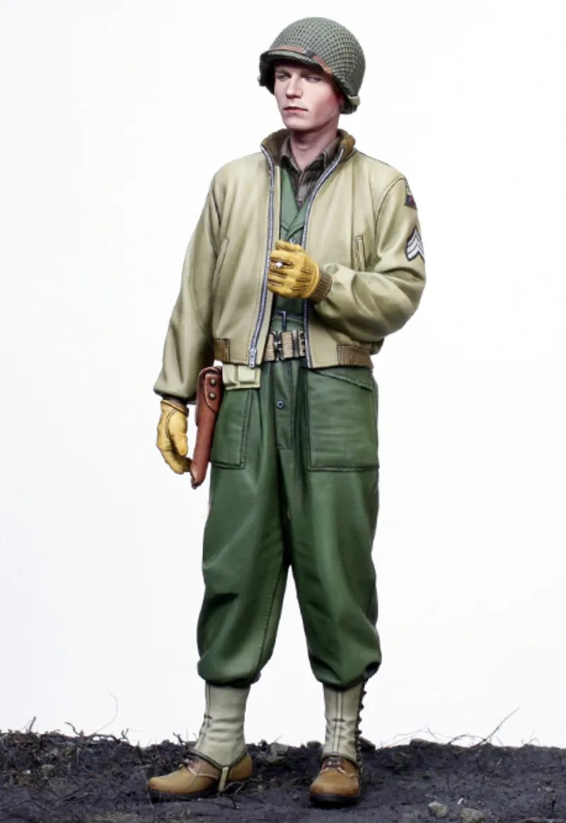 WWII US Tanker in Flying Jacket 1/16 Resin Figure Kit - resin model view 2