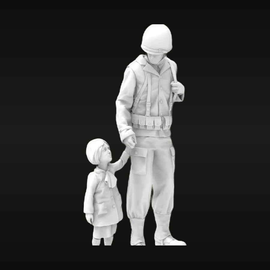WWII US Soldier with Child 1/35 Resin Figure Set - unpainted resin model kit