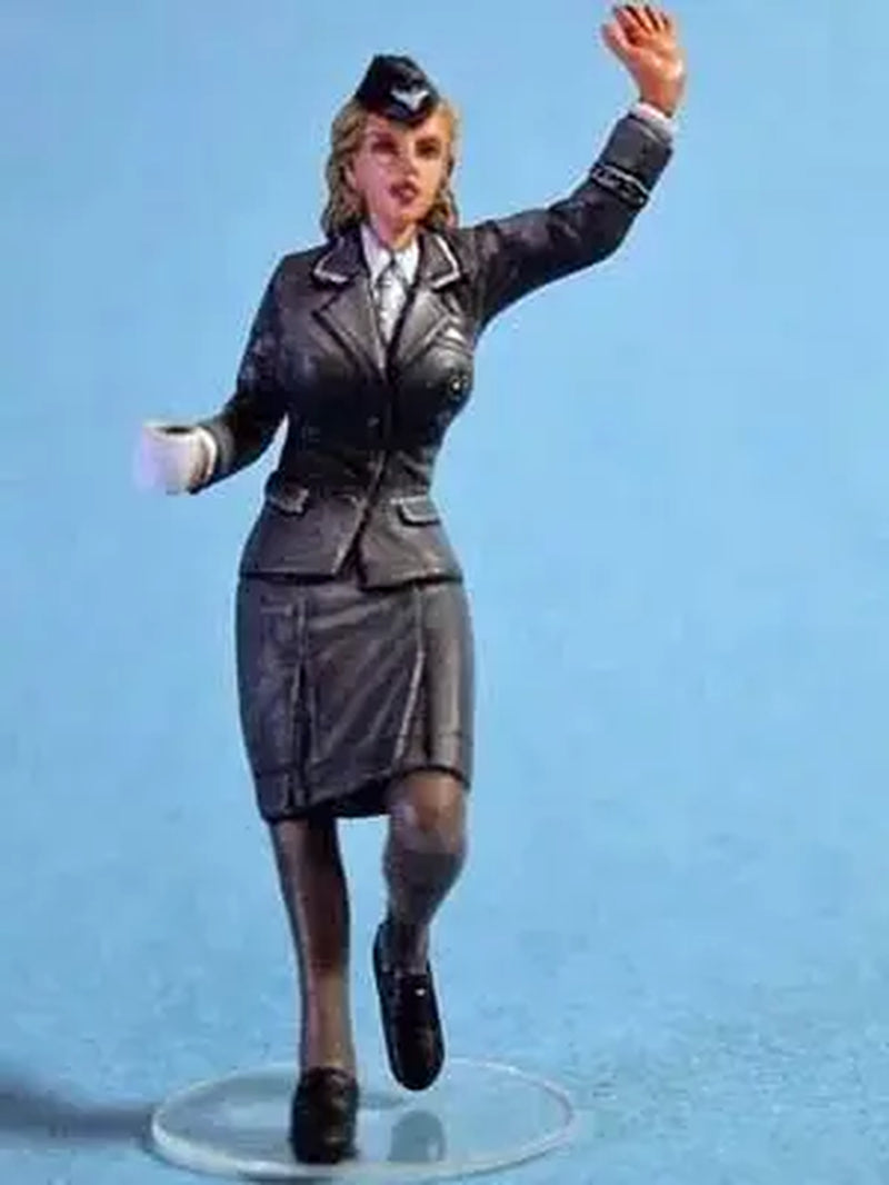 WWII German Female Auxiliary Helferin with Cup 1/35 Resin Figure Kit - resin model view 2