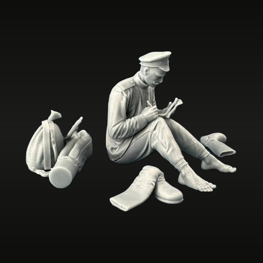 WWII Soviet Soldier Writing Letters 1/35 Resin Figure Kit - unpainted resin model kit