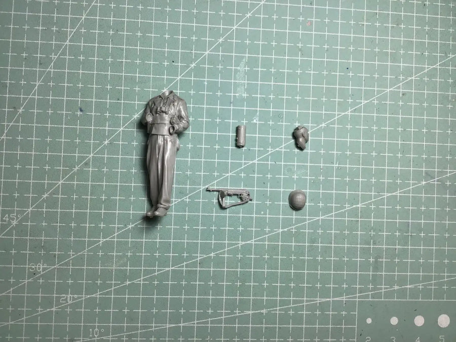 1/35 Resin Model Figure Gk，Unassembled and Unpainted Kit
