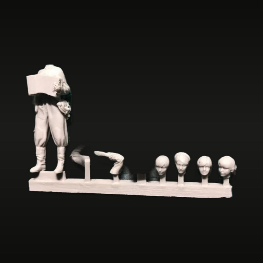 Accordion Girl with Interchangeable Heads 1/35 Resin Figure Kit - unpainted resin model kit
