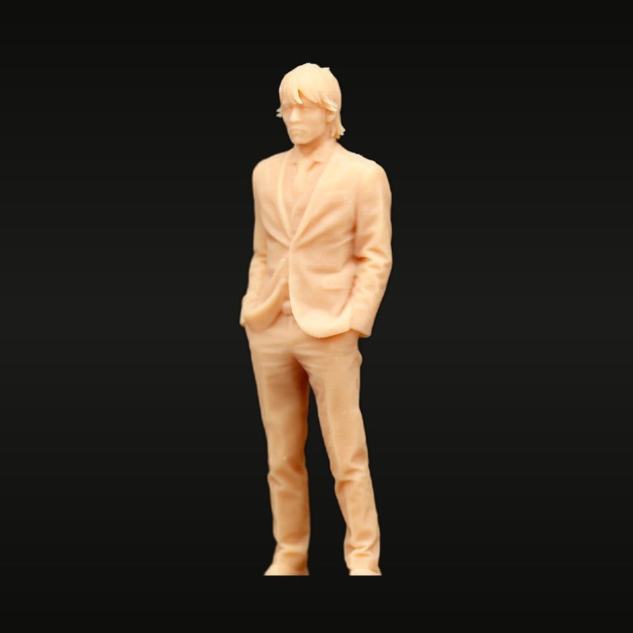 Modern Businessman Standing Pose 1/87 Resin Figure Kit - unpainted resin model kit