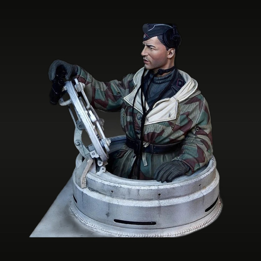 WWII German Panzer Crewman in Turret with Periscope 1/35 Resin Diorama Kit - unpainted resin model kit