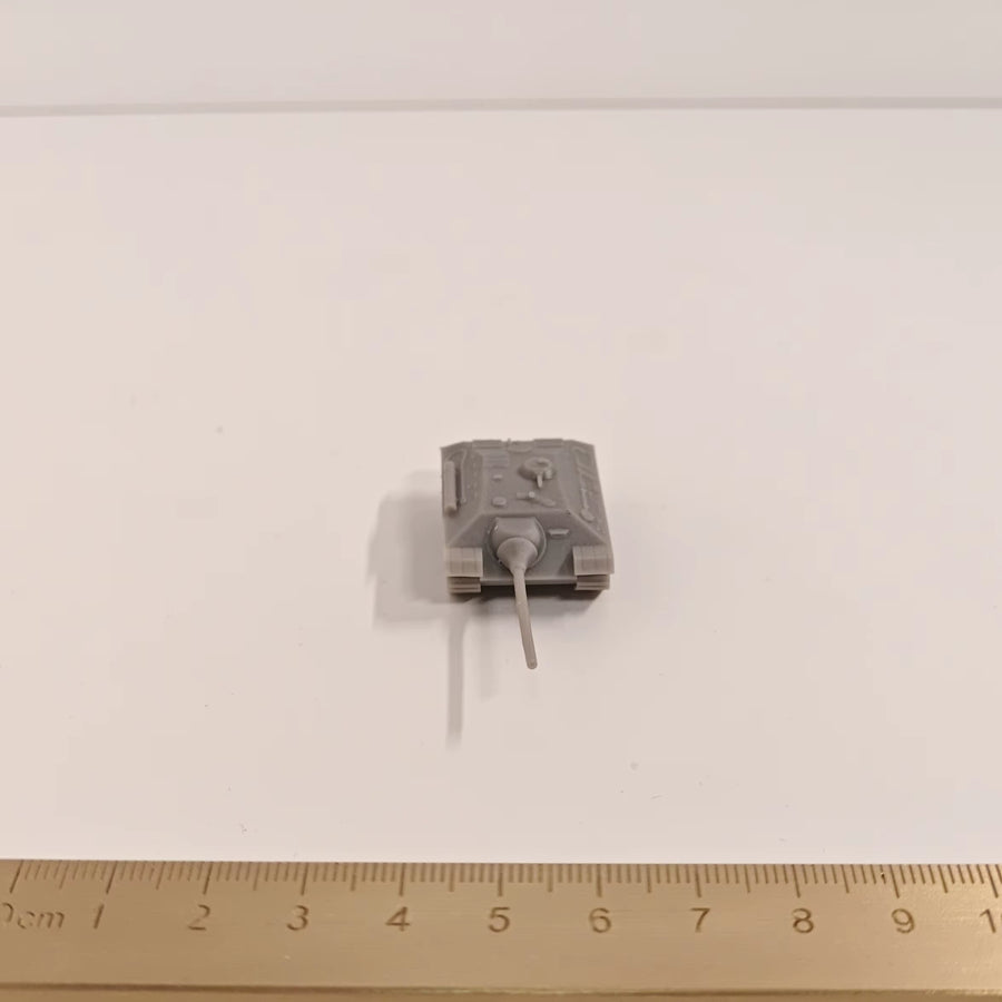1/144 Scale E-25 Tank Destroyer MODEL KIT