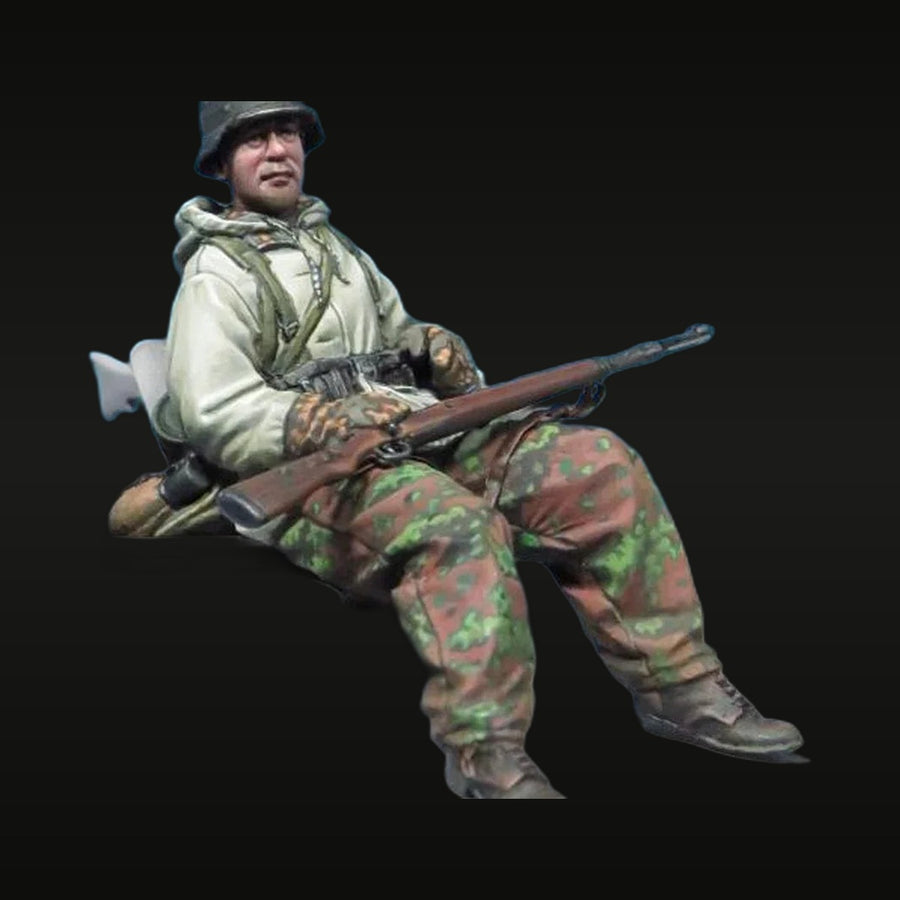 WWII German Soldier Splittermuster Camo Seated 1/35 Resin Figure Kit - unpainted resin model kit