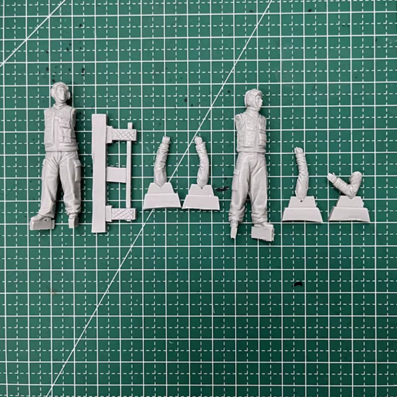 US Navy/Air Force Aircrew in Flight Suit and Helmet Resin Figure Set 1/32 Scale - resin model view 2