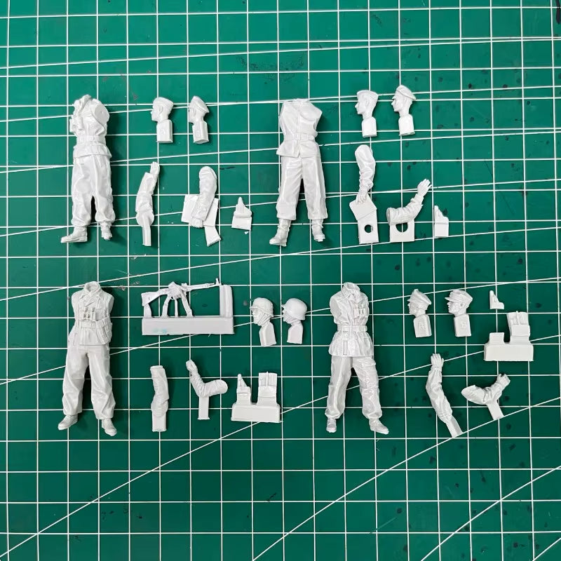 WWII German Infantry Squad Set 1/35 Resin Figure Kit - resin model view 2