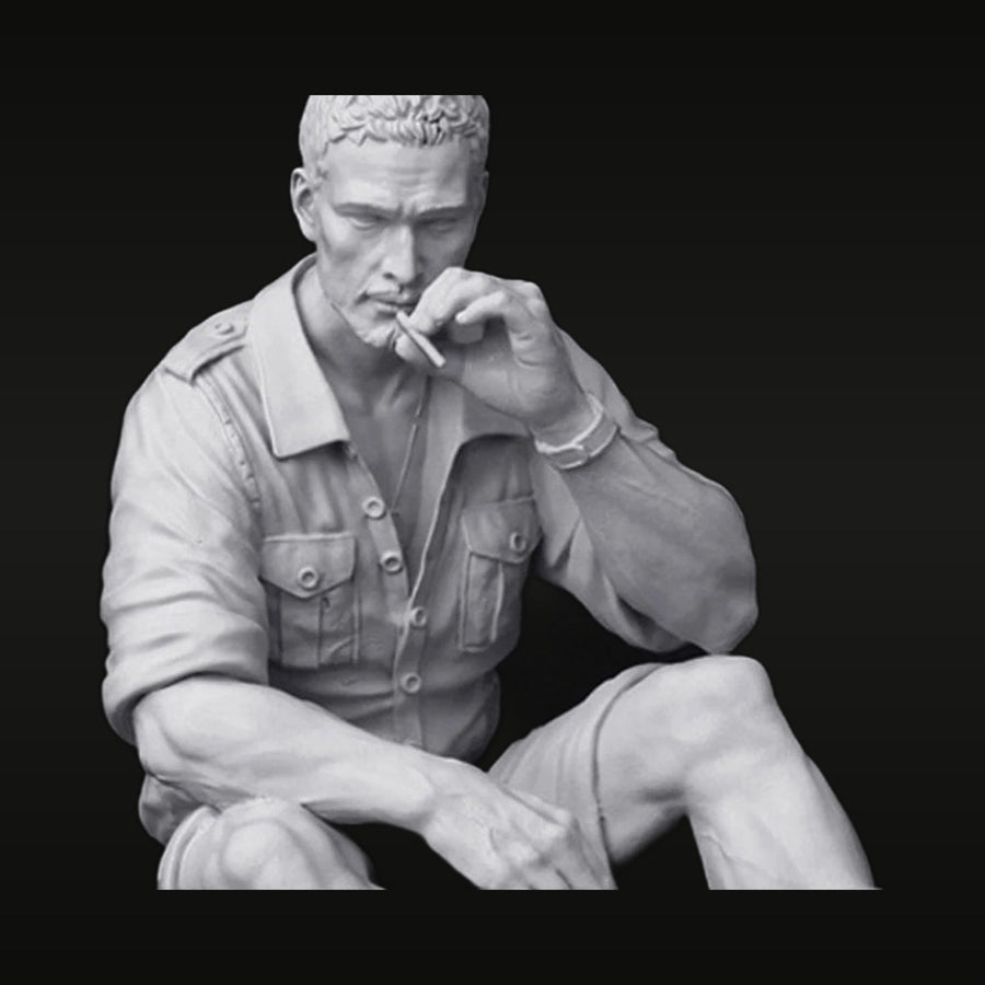 Modern Soldier Bust Smoking Cigarette Resin Figure Kit - unpainted resin model kit