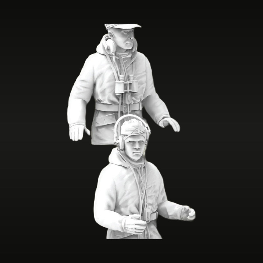 WWII German Tank Crewman Winter Uniform with Headphones 1/35 Resin Bust Set - unpainted resin model kit