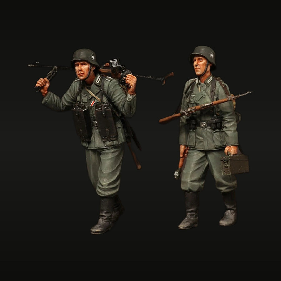 WWII German Infantry MG34 and Kar98k Riflemen Set 1/35 Resin Figure Kit - unpainted resin model kit