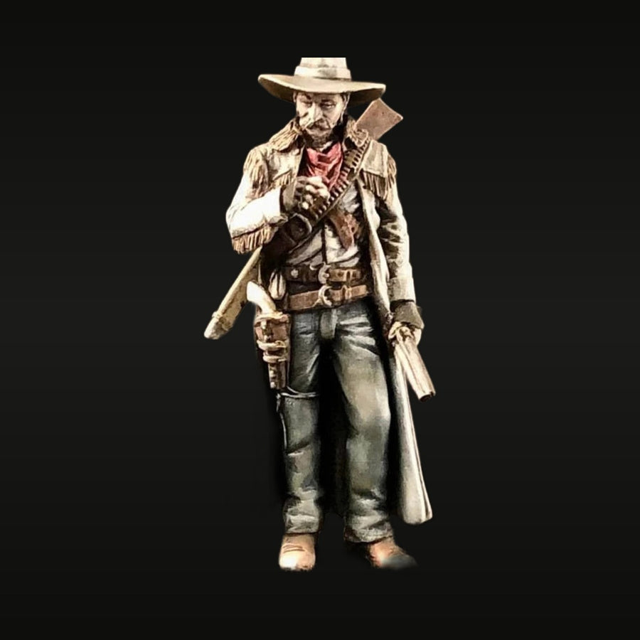 Wild West Gunslinger with Rifle and Revolver 1/32 Resin Figure Kit - unpainted resin model kit