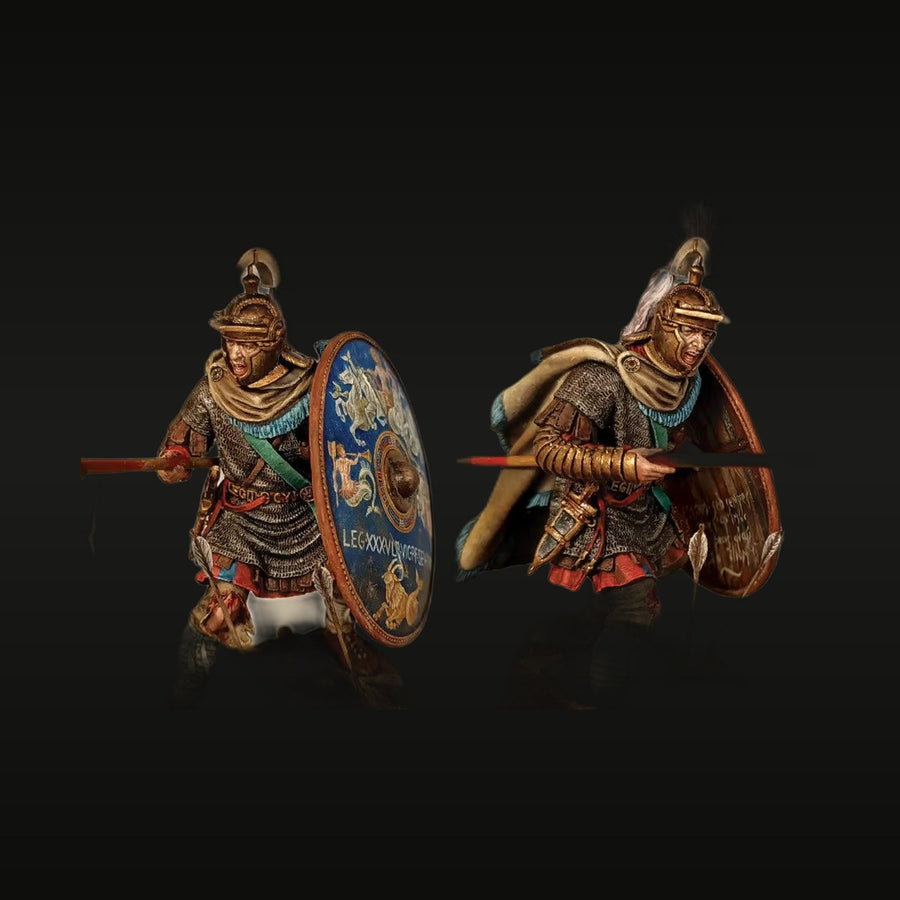 Roman Legionary Centurion Set Legio XXX Ulpia Victrix 54mm Resin Figure Kit - unpainted resin model kit