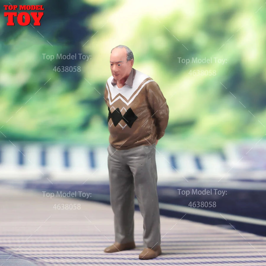 Painted Miniatures 1/64 1/43 1/87 Big Belly White Haired Old Man Male Scene Figure Dolls Unpainted Model for Cars Vehicles Toy