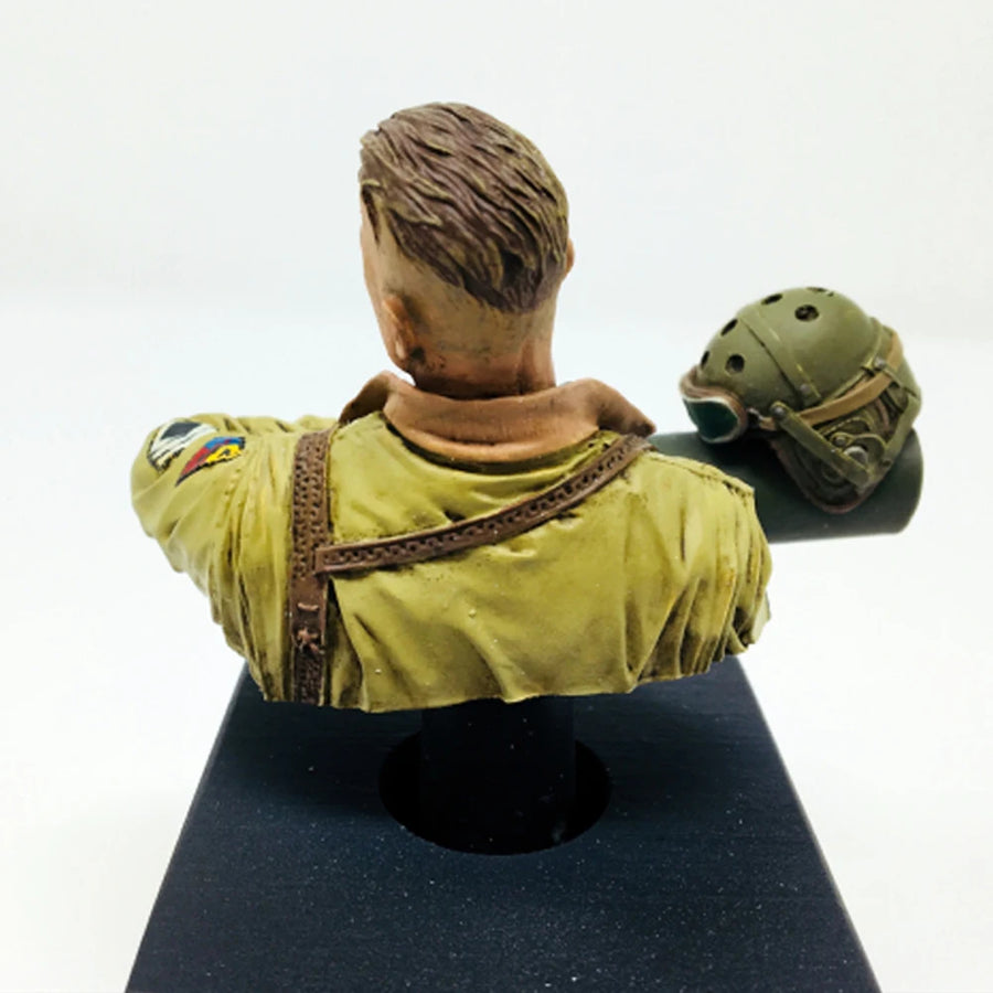 WWII German Panzer Commander with Tank Shell 1/10 Resin Bust - resin model view 5