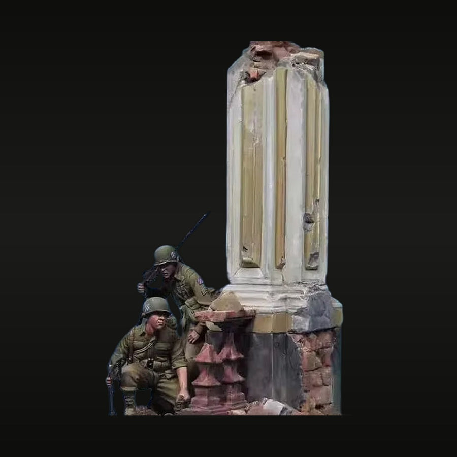 WWII British Soldiers with Ruined Column Base 1/35 Resin Figure Kit - unpainted resin model kit