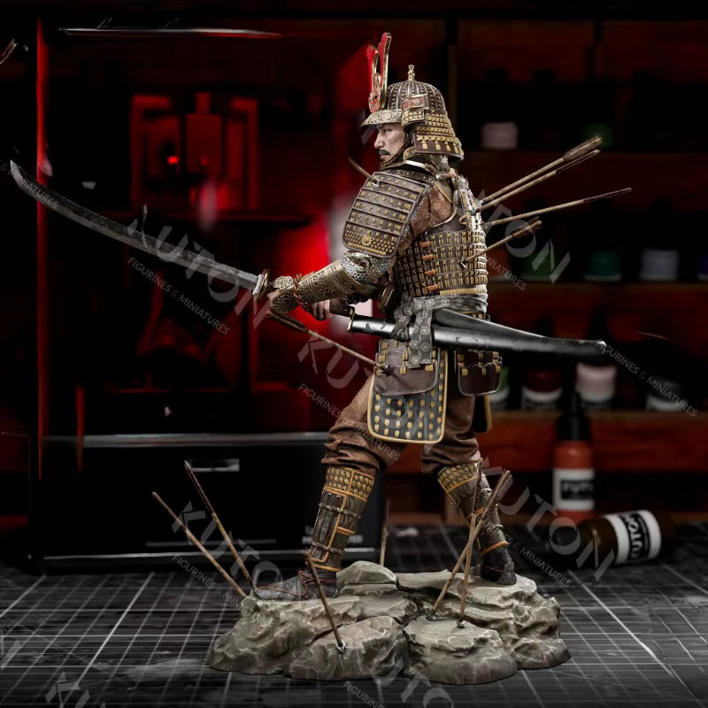 Sengoku Japanese Samurai Warrior with Katana 1/24 Resin Figure Kit - resin model view 2