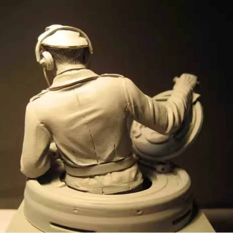 1/16 Casting Resin Model Assembly Kit, GK, Tank Captain, Unpainted
