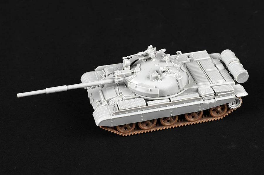 Trumpeter 07148 1/72 Scale Russian T62 T-62 BDD Medium Tank Mod1984 Assembly Plastic Military Toy Handicraft Model Building Kit