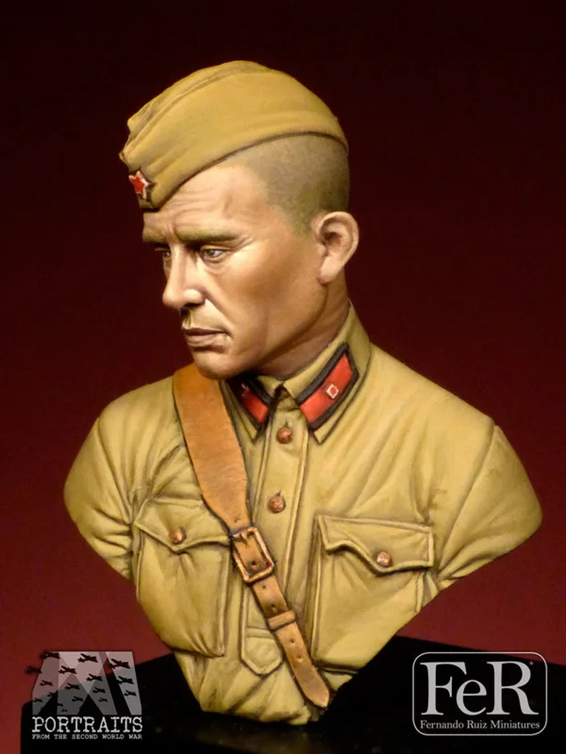 Resin Kit X-113 Resin Bust of Lieutenant Barbarossa