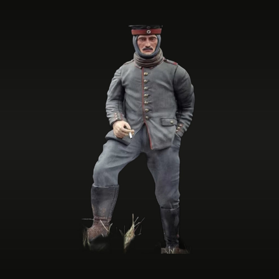 WWI German Soldier with Cigarette 1/16 Resin Figure Kit - unpainted resin model kit