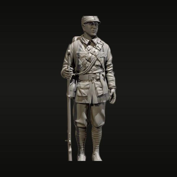 WWII Japanese Soldier with Rifle and Bayonet 1/35 Resin Figure Kit