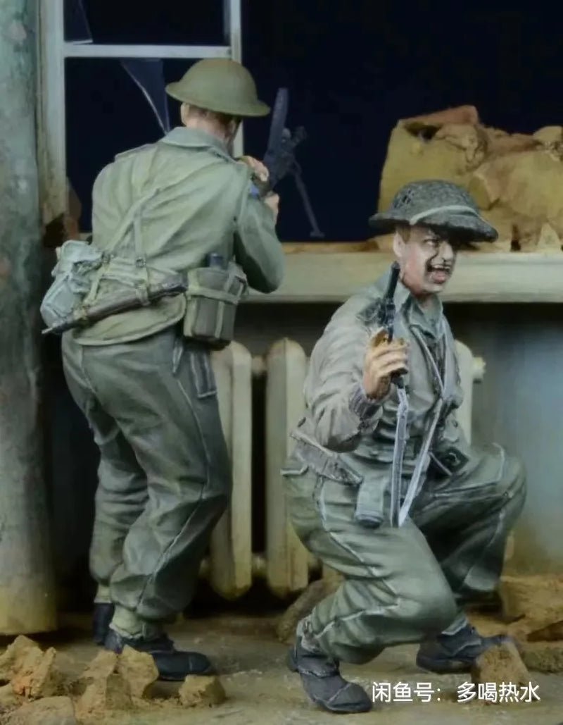WWII British Soldiers Sten & Bren Combat 1/35 Resin Figure Kit - resin model view 2