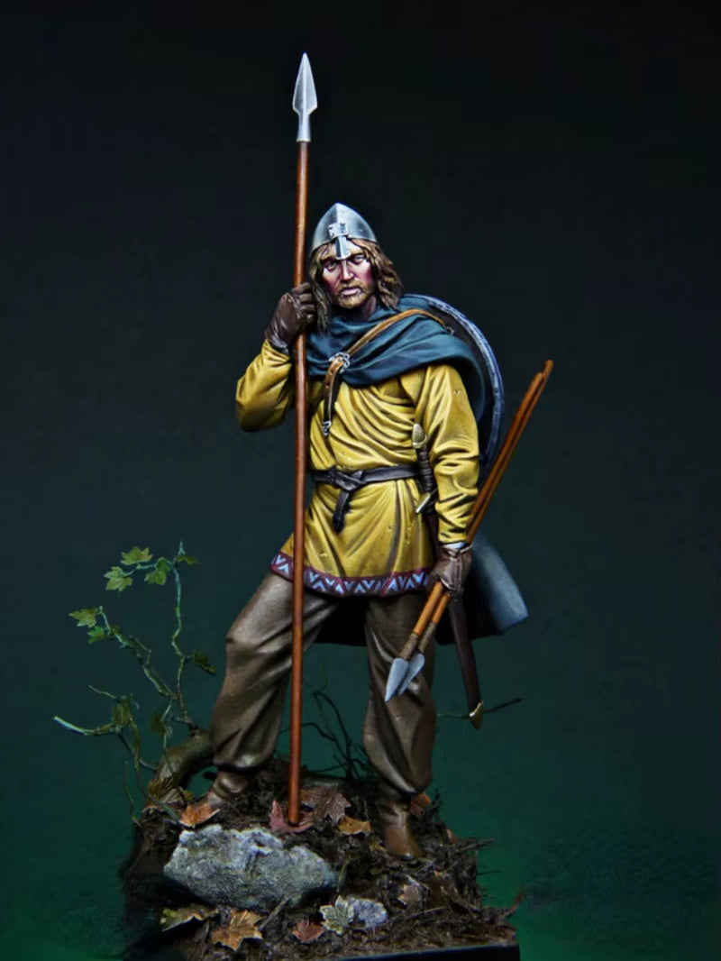 Viking Warrior with Draped Cloak 1/24 Resin Bust Kit - resin model view 2