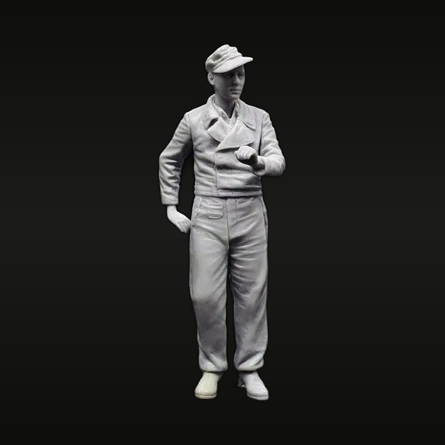 WWII German Tank Commander in Cap 1/35 Scale Resin Figure Kit - unpainted resin model kit