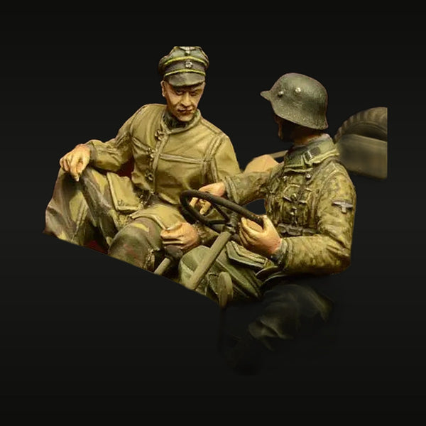 WWII German Officer and Driver in Vehicle 1/35 Resin Diorama Set