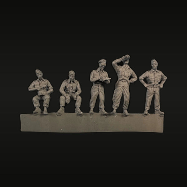 WWII German Tank Crew Commander Set 5 Figures 1/72 Resin Kit