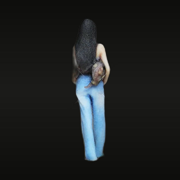 Casual Girl with Flower Top 1/64 Resin Miniature Figure