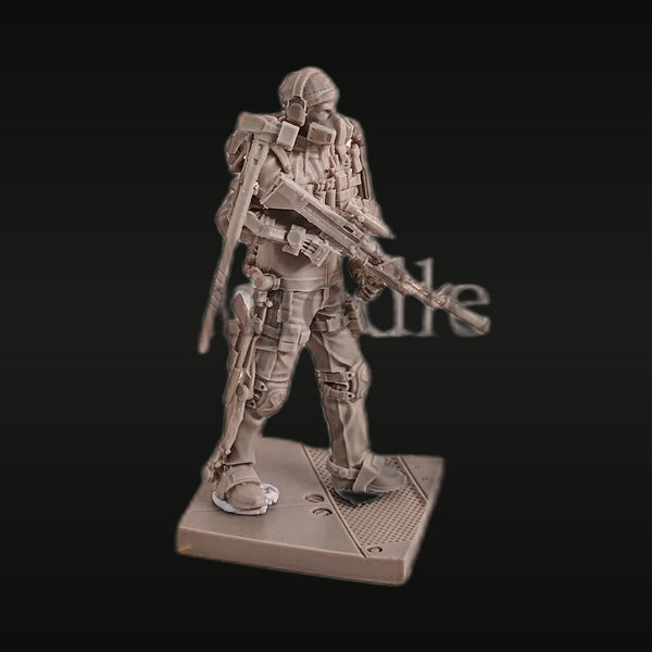 Icebreaker Frost Sci-Fi Soldier 1/24 Scale Resin Figure Kit