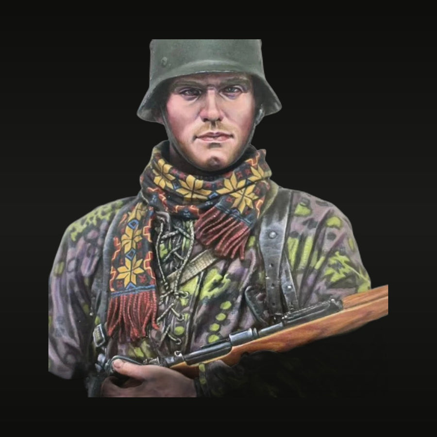 WWII German Infantryman Splinter Camo Stahlhelm 1/10 Resin Bust Kit - unpainted resin model kit