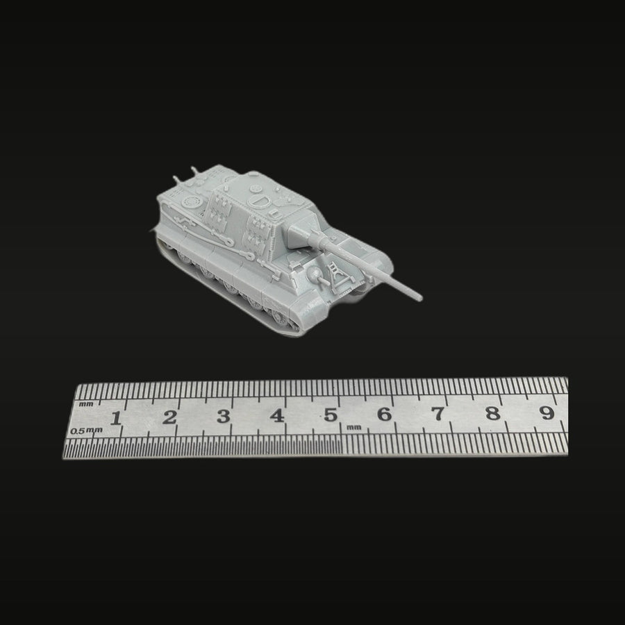 WWII German Jagdtiger Tank Destroyer 1/144 Resin Vehicle Kit - unpainted resin model kit